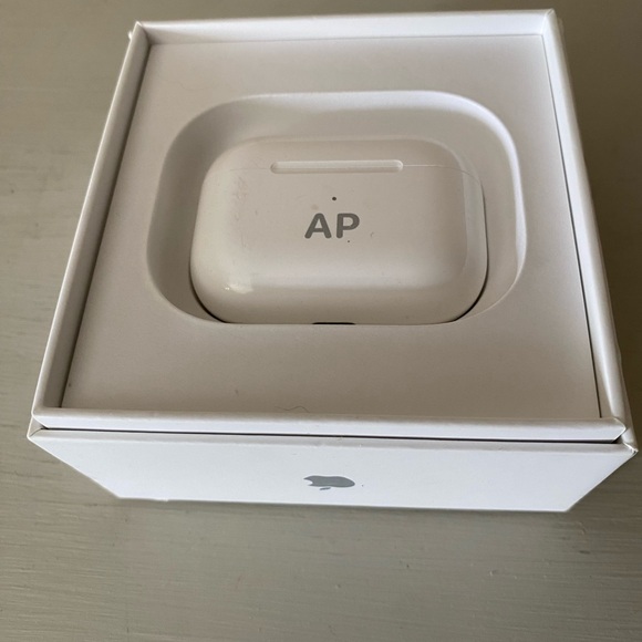 Custom AirPods Pro - Picture 9 of 10